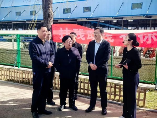 省残联权益保障和教育就业部三级调研员陈小虎调研泰安凯发K8官网首页登录医院“如康家园”
